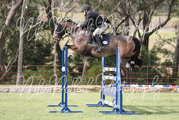 Arena 1 1.30m Stonewall May 2023-19