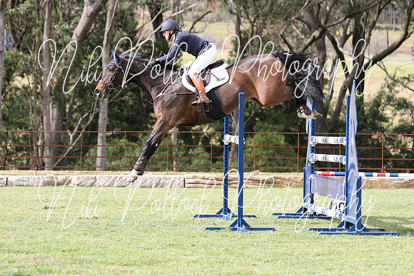 Arena 1 1.30m Stonewall May 2023-13