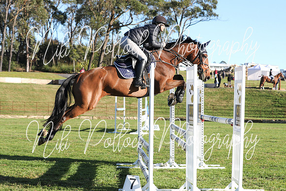 Arena 1 1.20m Stonewall May 2023-14