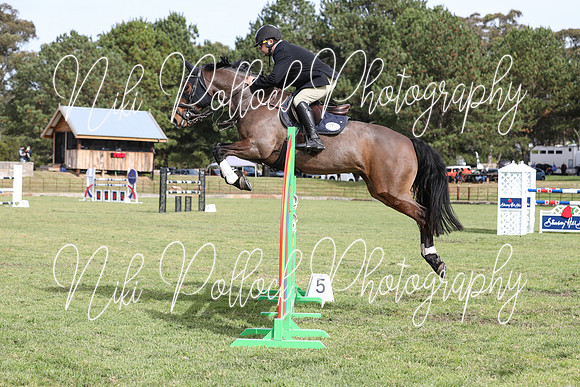 Arena 1 1.30m Stonewall May 2023-16