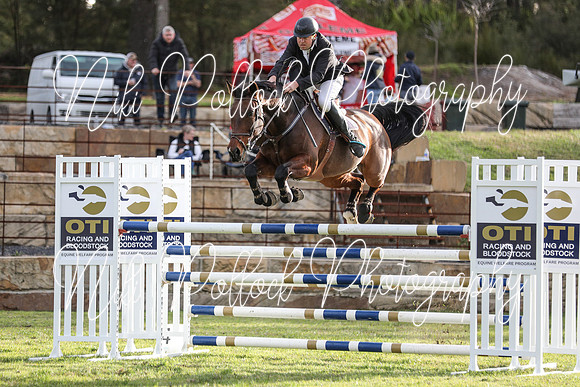 Arena 1 1.40m Stonewall May 2023-1