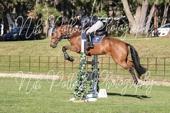 Arena 1 1.20m Stonewall May 2023-17
